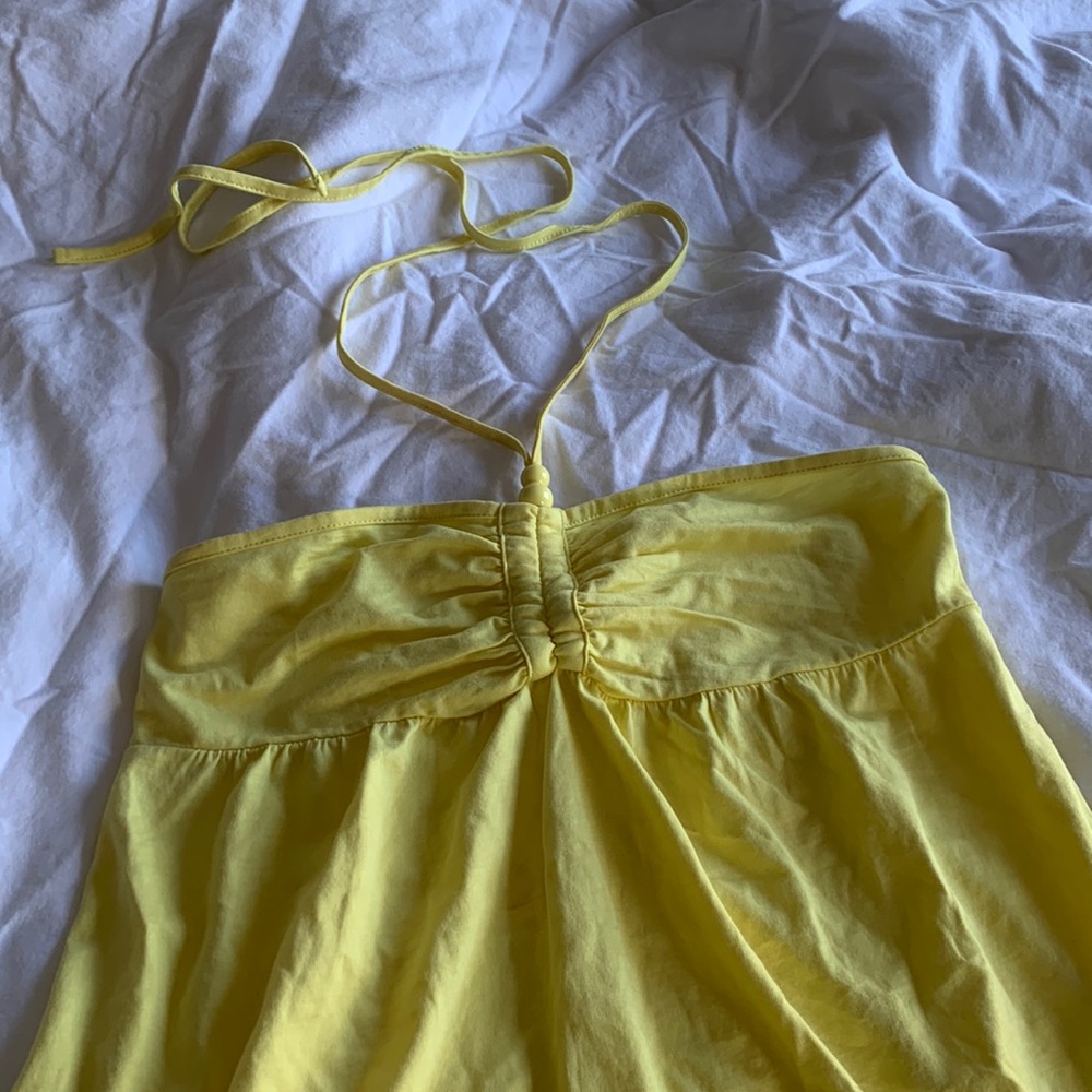 Halter top with sweetheart neckline